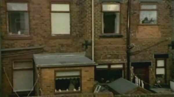 [Topless] Lucy Pargeter in ‘The Bare Necessities’ (1996) (18 years