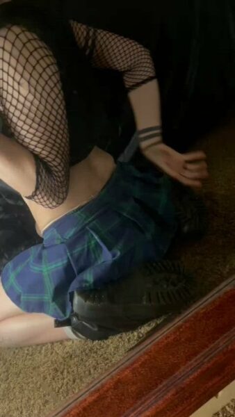 Careless_Style6235 Goth Onlyfans Girl Nude Porn Video Leaked – 21