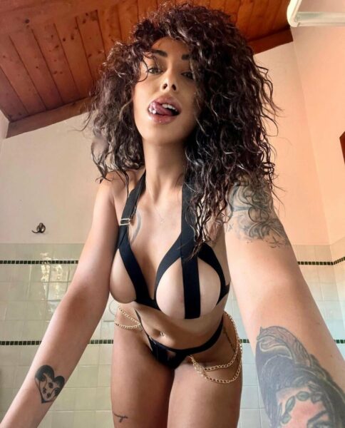 Sarasisterlove – Onlyfans Girl Nude Sexy Photos Leaked – 68