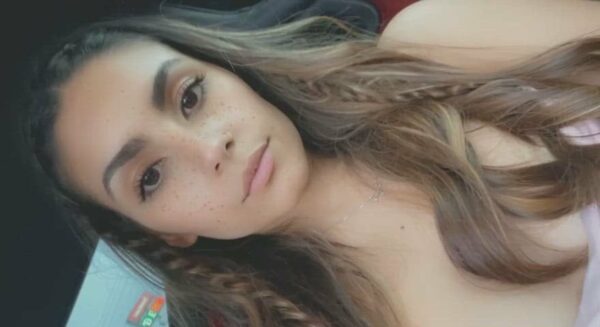 Isa-Bella- Onlyfans Girl Showing Her Pussy Nude Porn Video –