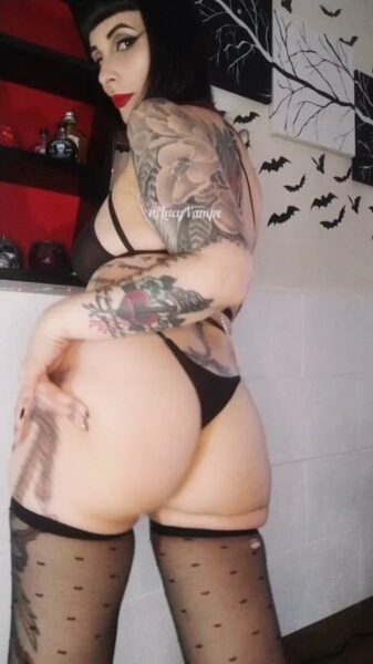 LucyVampx Cute Onlyfans Girl Nude Video- 2