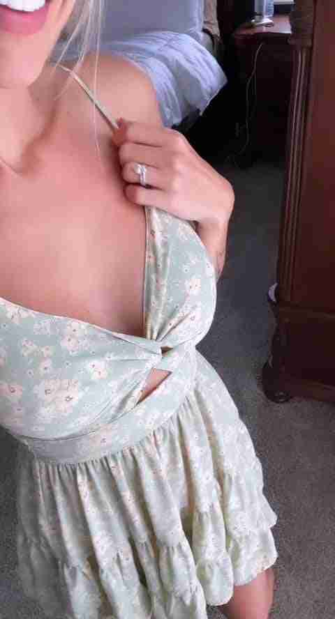 noface-housewife Onlyfans Girl On Off Nude Porn Video Leaked –