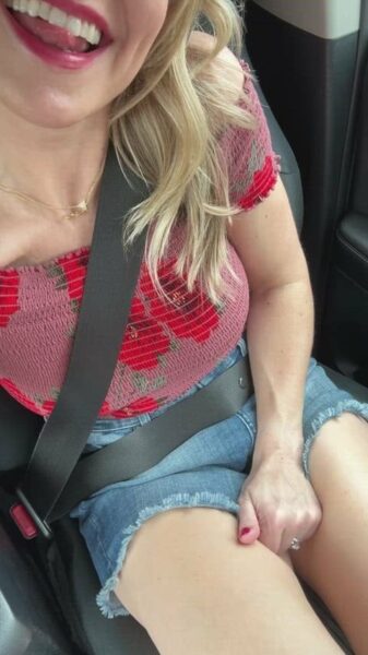hot_mom_adventure Onlyfans Milf Nude Porn Video Leaked – 529