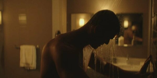 [Topless] Willa Fitzgerald in ‘Reacher’ (2022) (30 years old) –