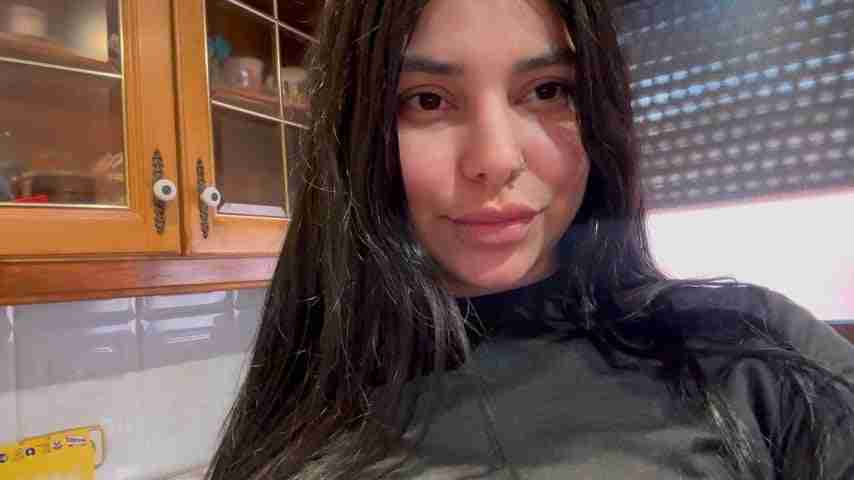 Jaziuu_of Onlyfans Girl Showing Her Big Tits Nude Porn Video