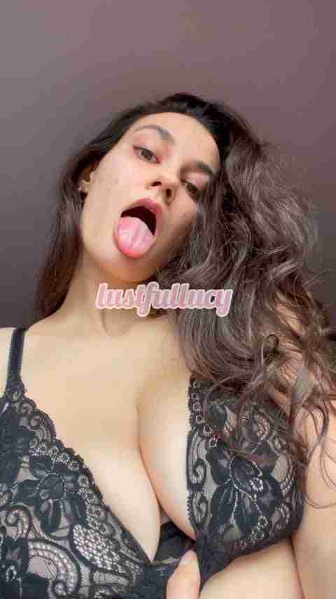lustful_lucy Onlyfans Boner Girl Nude Porn Video Leaked – 6
