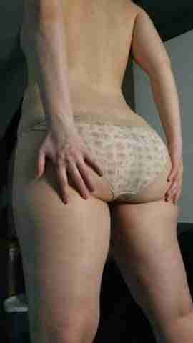 SquishyApparatus Big Ass Onlyfans Girl Nude Porn Video leaked –