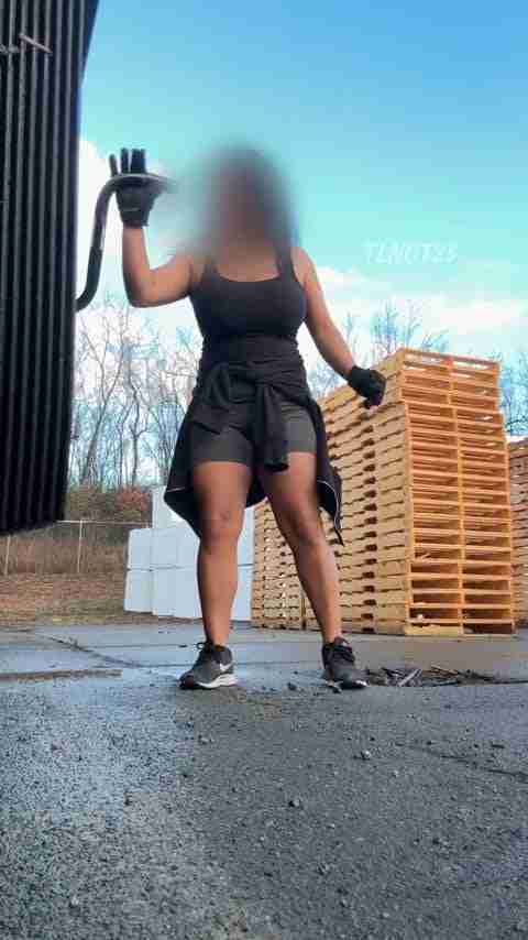 TLNGT25 Curvy Onlyfans Girl Nude Porn Video Leaked – 9