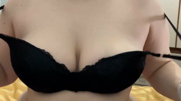 booty_player Busty Onlyfans Girl Nude Video- 1