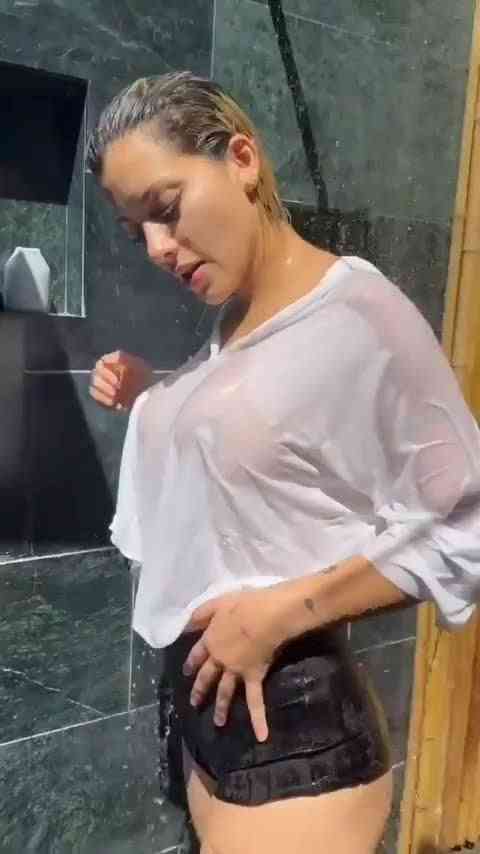 Kenia Gonzalez (@keniamusicr) [onlyfans] – Nude Porn Video Leaked –