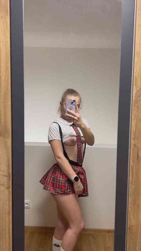 ellieangel_4 Petite Onlyfans Girl Nude Video- 4