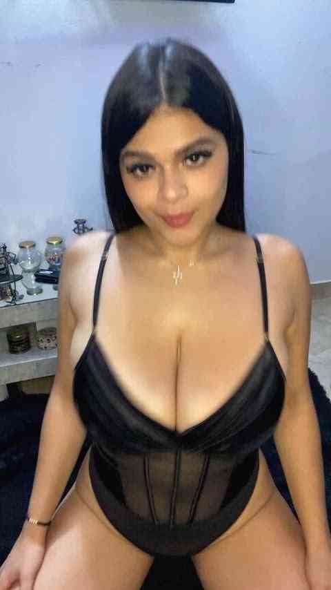 Dazzling-Veronica Curvy Onlyfans Girl Nude Porn Video Leaked – 128