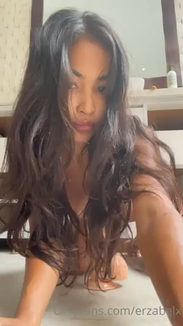 How does she take it all?? Nude Onlyfans Porn Video