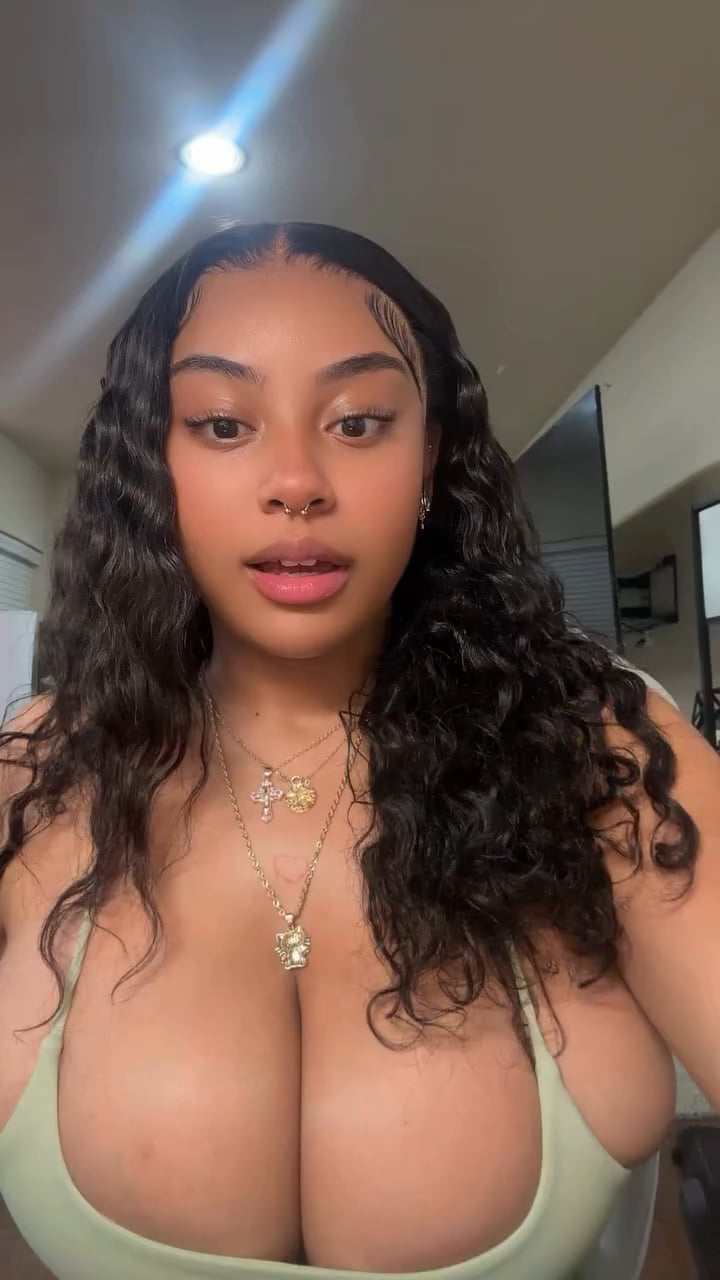 Jasmyn Aaliyah (@jasmynnaaliyah) Nude Sexy Video – 2475