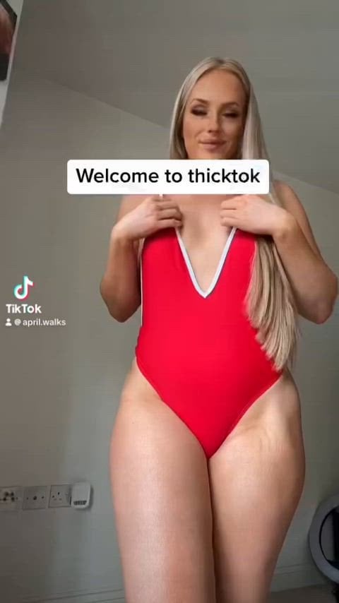 @april.walks Tiktok Girl Nude Sexy Video – 291