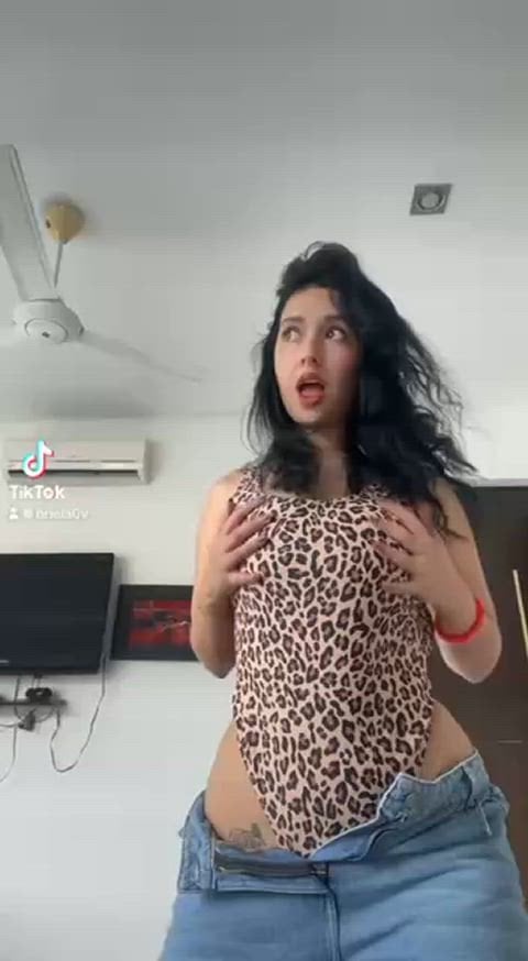 @briela0v Tiktok Girl Nude Sexy Video – 53