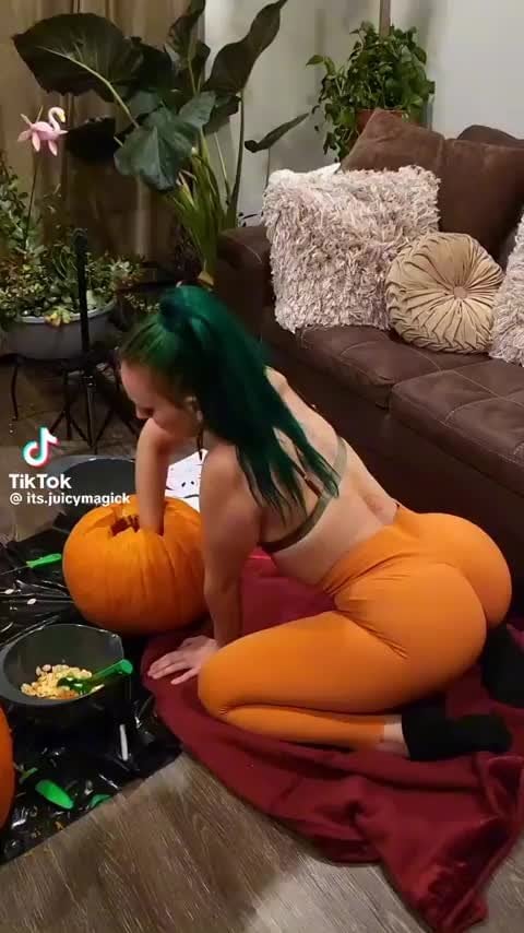 @its.juicymagick Tiktok Girl Nude Sexy Video – 68