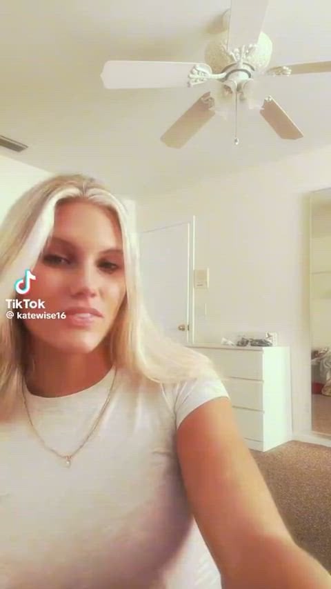 @katewise16 Tiktok Girl Nude Sexy Video – 195