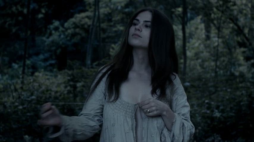 Hayley Atwell – The Pillars of The Earth (2010) Nude