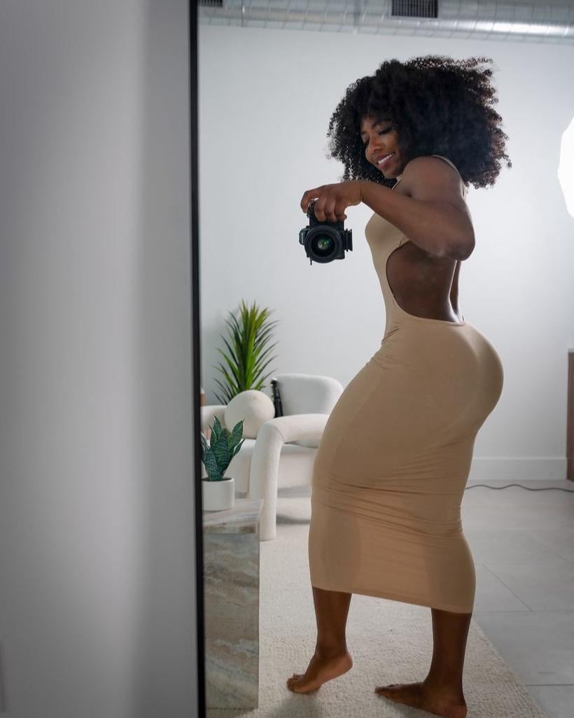 Karina (@karina.nicoldine) Nude Sexy Photo – 288