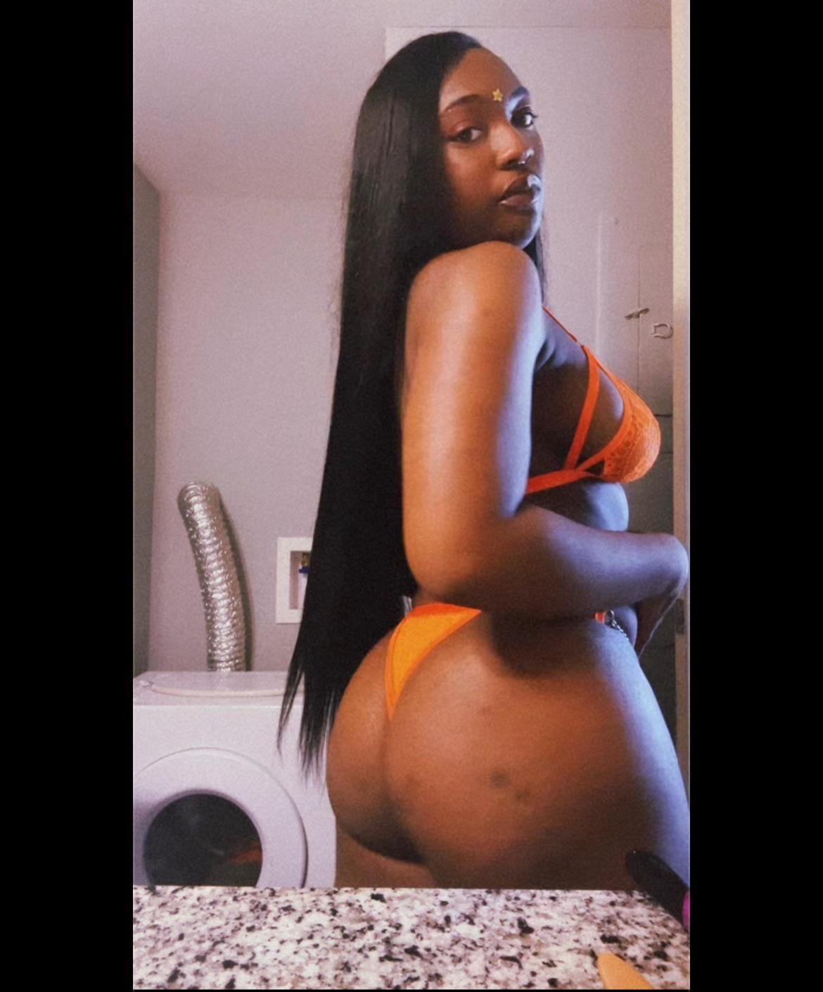 Keke (@Thatgirlke2.0) Nude Sexy Photo – 50