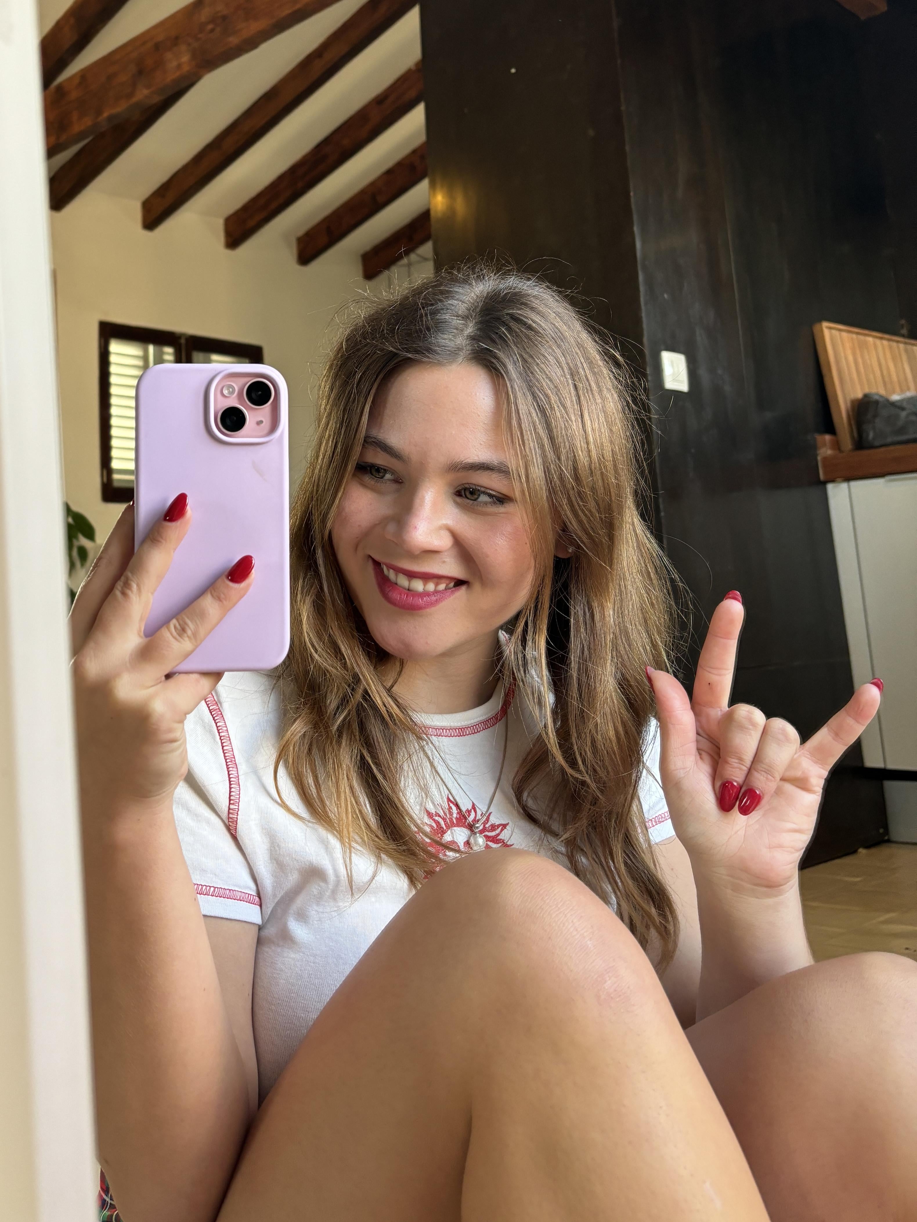 Sophie (@coconutsophiee) Nude Sexy Photo – 6