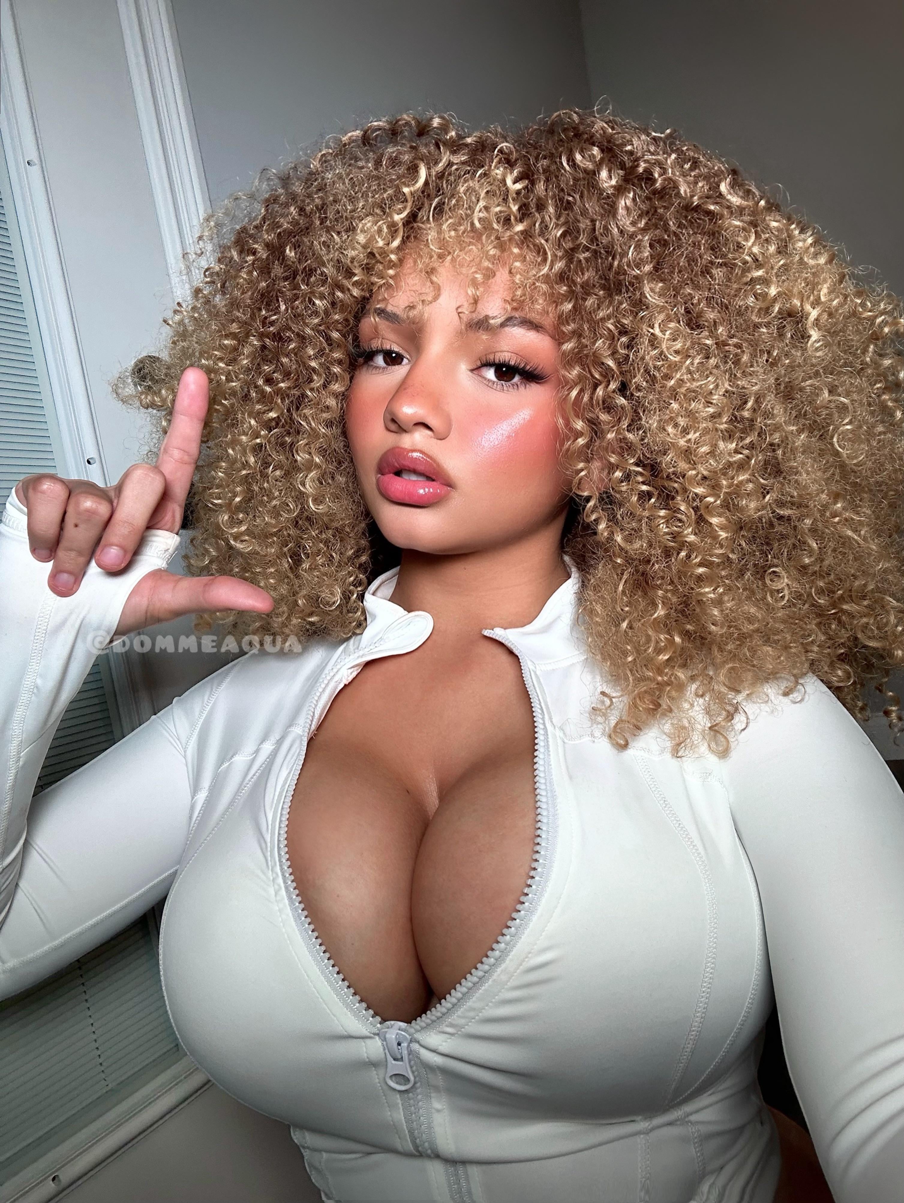 Aquariusdreamz (@aquariusdreamzz) Nude Sexy Photo – 103
