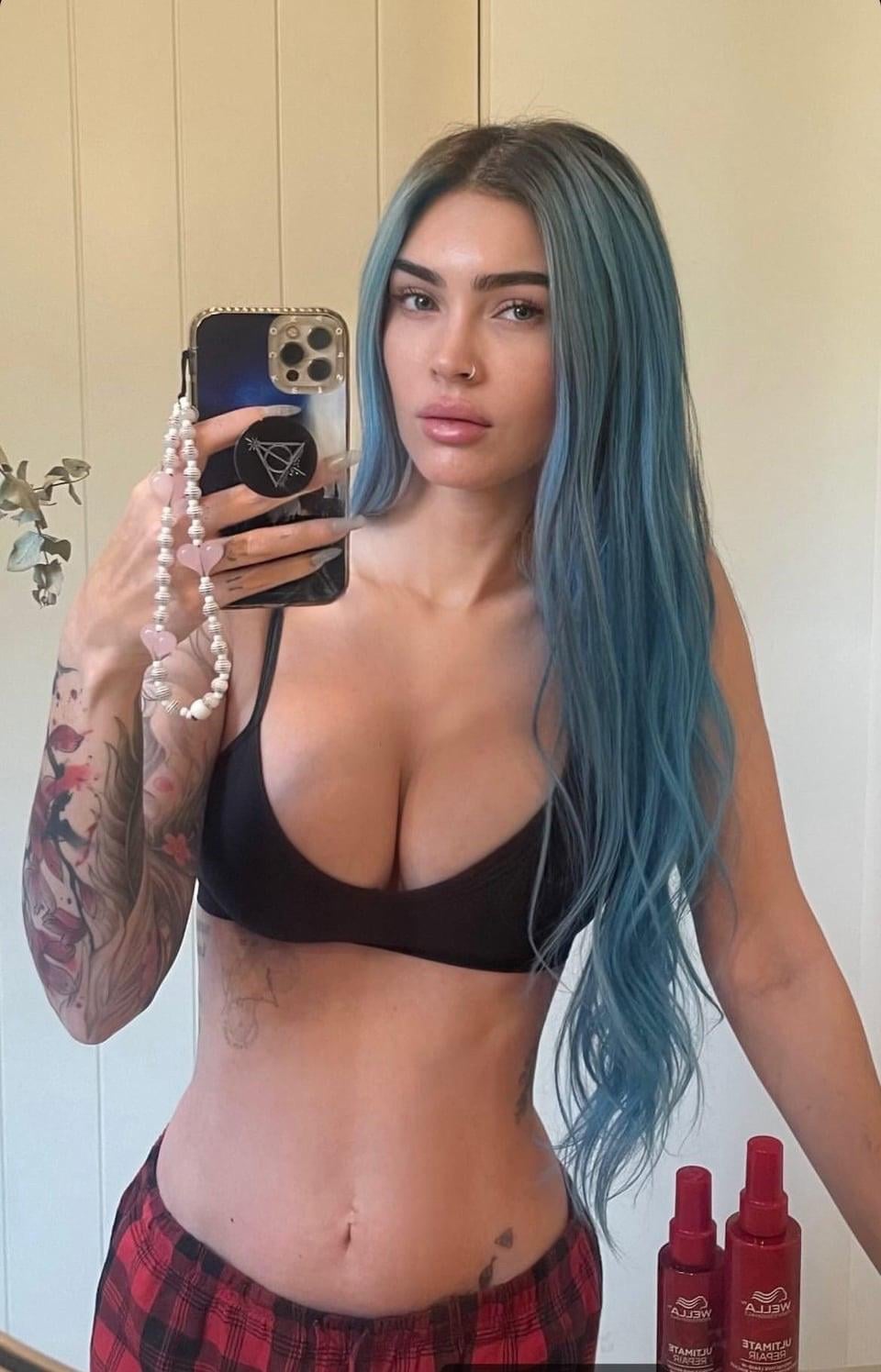 Megan Fox Nude Photos and Video Compilation
