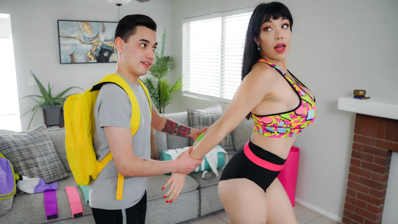 [GotMylf] Little Puck – Pre-Date Training: He’ll Stretch Her Legs