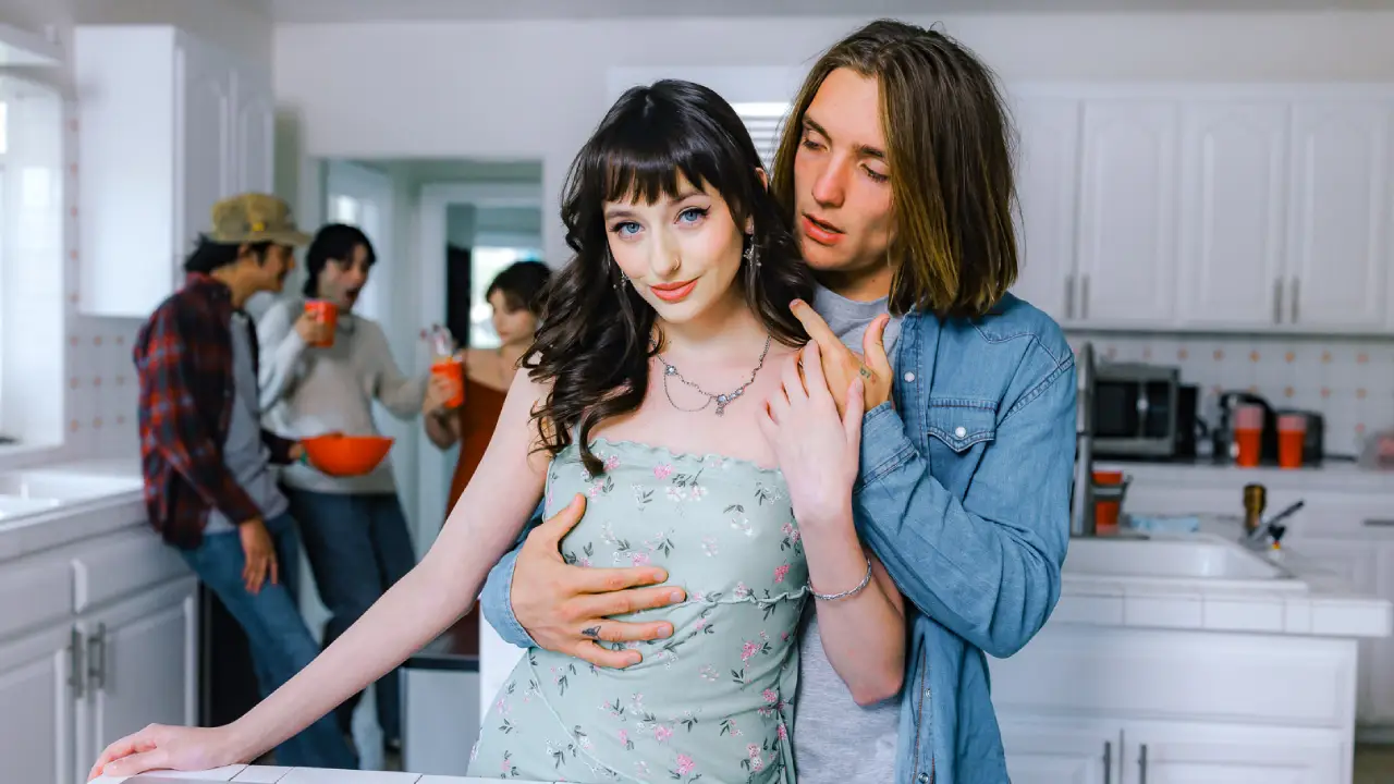 [TeenPies] Lana Smalls – Stepbro Takes Lana’s V-Card Premium Porn