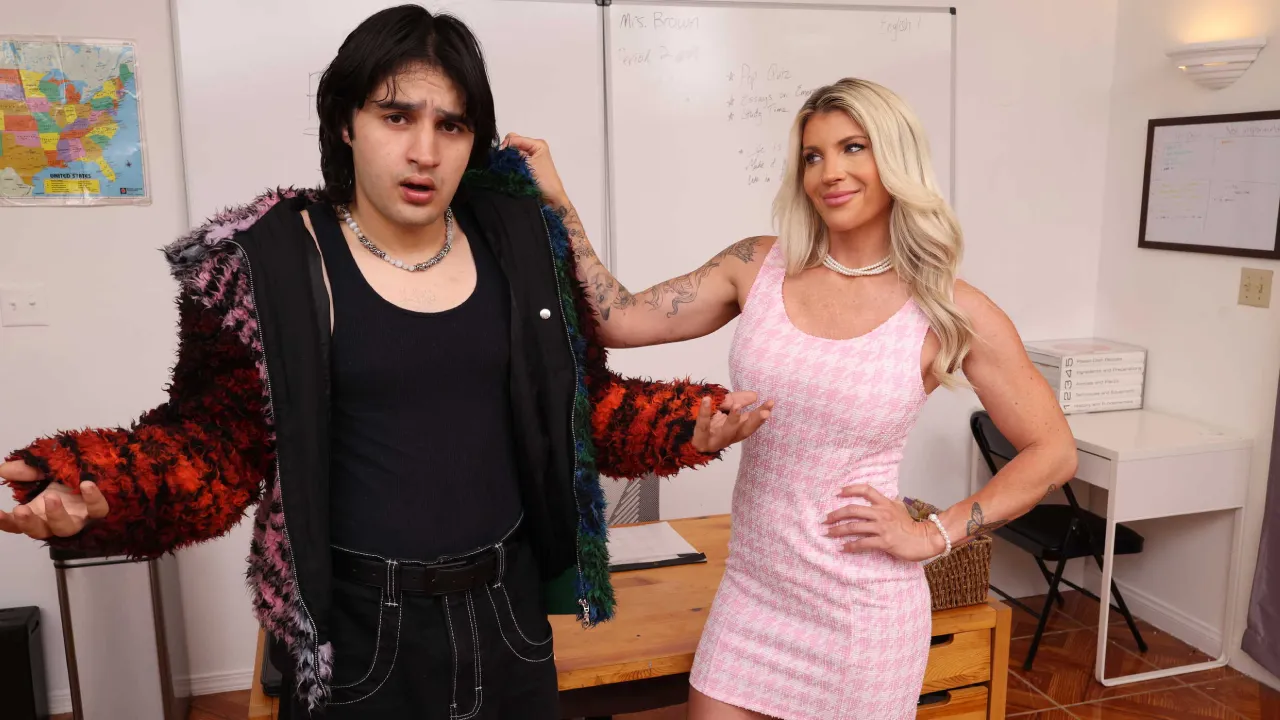 [MyFirstSexTeacher] Sexy Taylor Wild shows student how to be rebellious