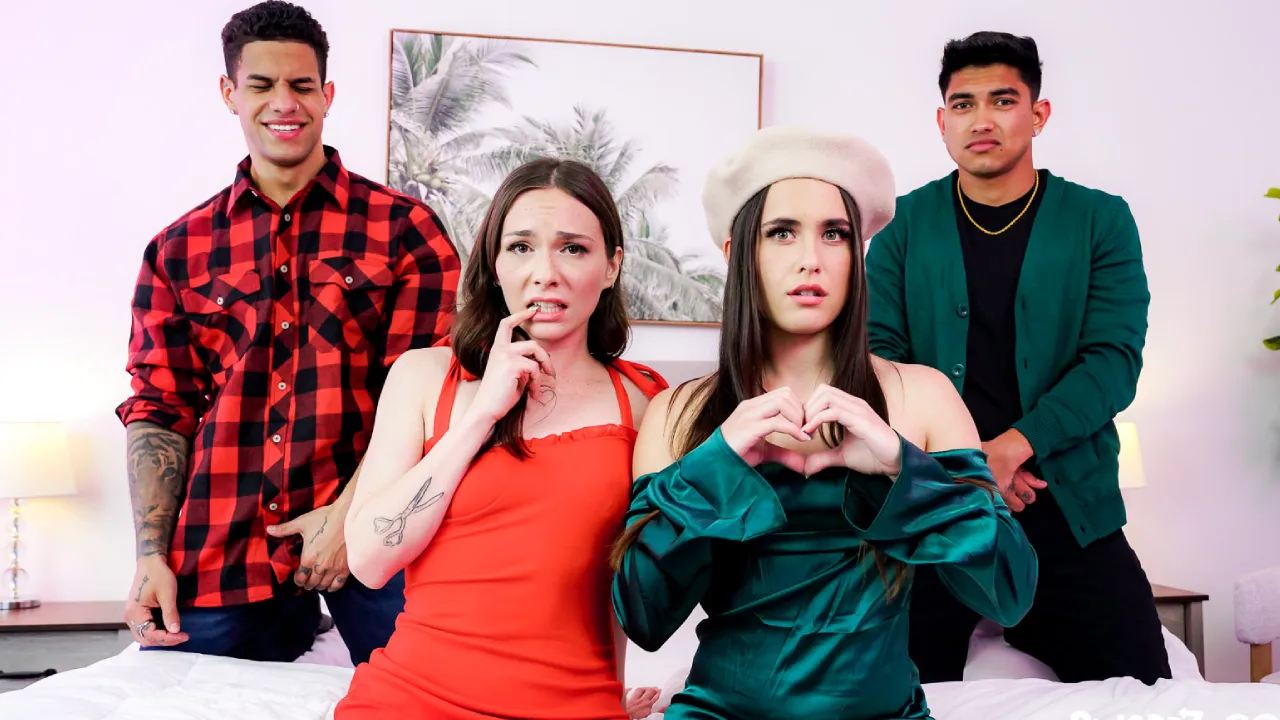 [SisSwap] Daisy Pheonix & Tess Thompson – My Girlfriend Looks
