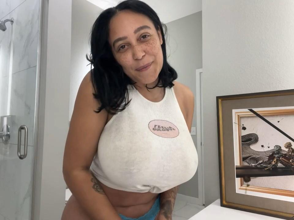 Emily Cheree Nude See-Through Onlyfans Porn Video