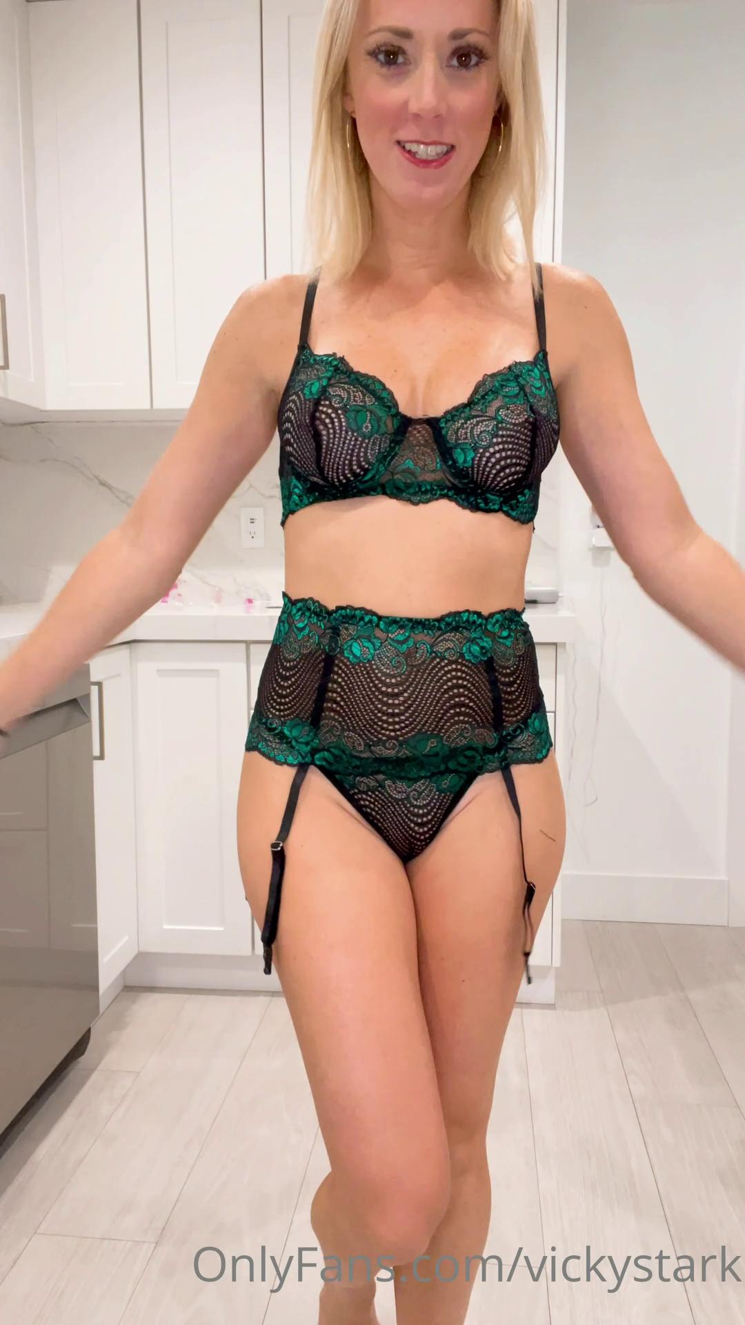 Vicky Stark Nude Sexy Lingerie Onlyfans Porn Video