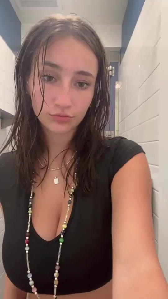 WhipItDev Nude Tits Reveal Onlyfans Porn Video