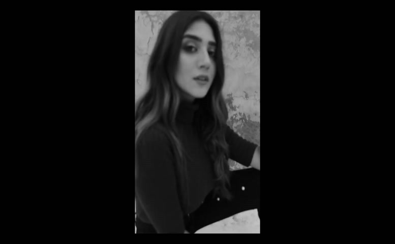 Zainab Shabbir and Zara Mumtaz Sexy Nude Scene in Zainab