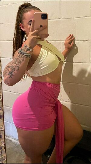Ajenyyfer