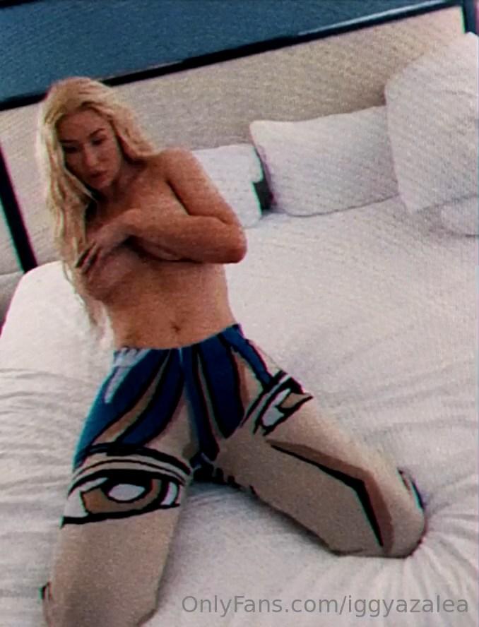 Iggy Azalea Topless Hand Bra Onlyfans Porn Video