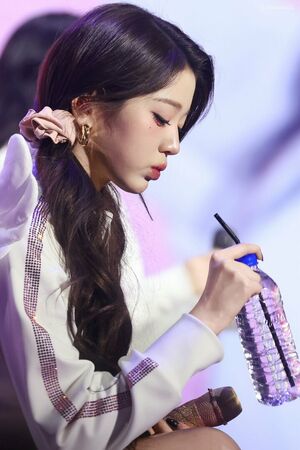 Jang Won-young