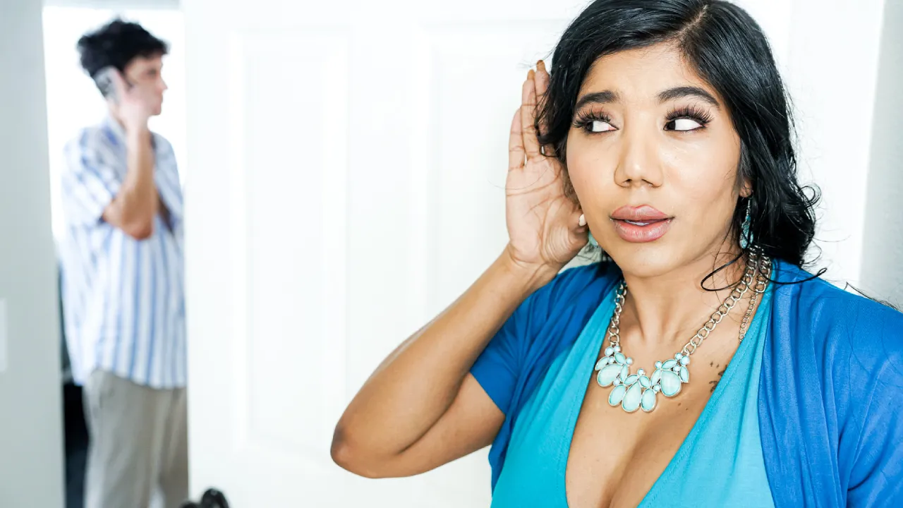 [MomDrips] Diabella Eclair – Today’s Lesson: Rip That Condom off