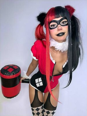 Nikki Barlowe