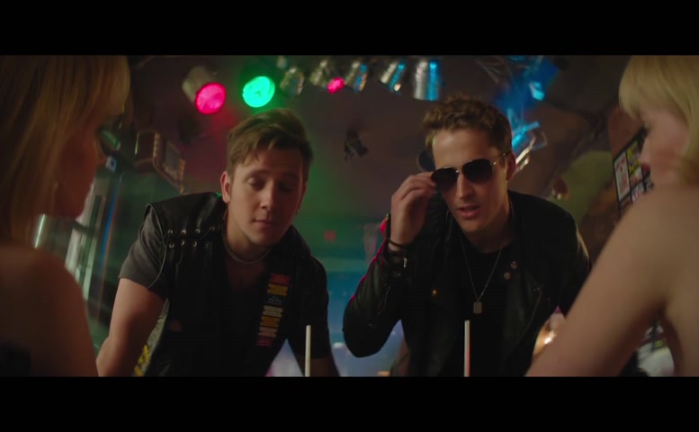 Polina Abrashkina and Sofya Abrashkina Sexy Nude Scene in Zyat