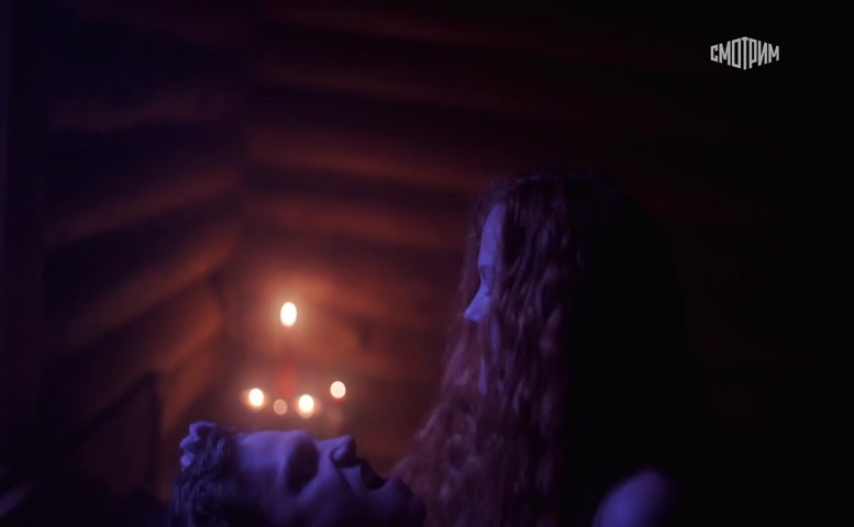 Polina Severnaya Butt Nude Scene in Zaglyani Emu V Golovu