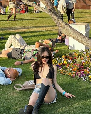 Sarah Hwang