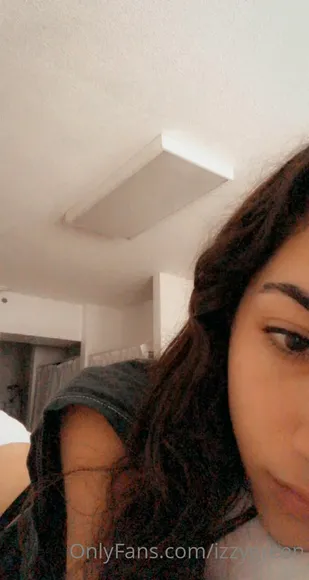 izzygreen / isabellagr / Nude Onlyfans Porn Video # 1762383449