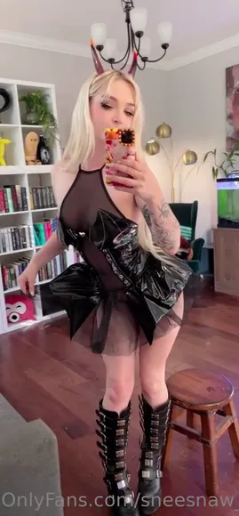 sneesnaw / sneesnaw_vip Nude Onlyfans Porn Video # 1762299622