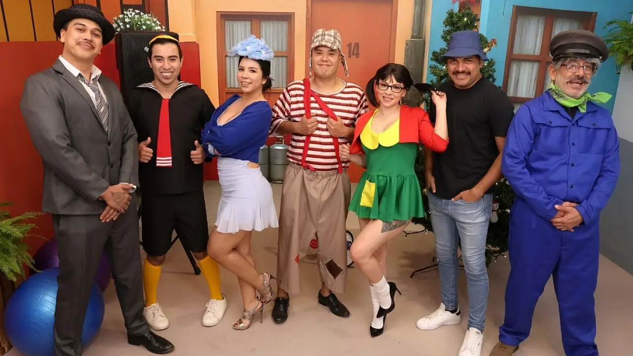 [SexMex] Elizabeth Marquez, Nicole Zurich – Christmas In The Horny