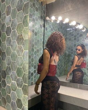 Tamsin_robertson