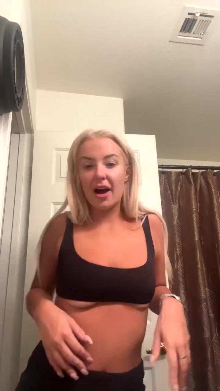 Tana Mongeau Chat Get Ready On Onlyfans Porn Video