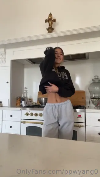 ppwyang0 / ppwyang / Nude Onlyfans Porn Video # 1765067667